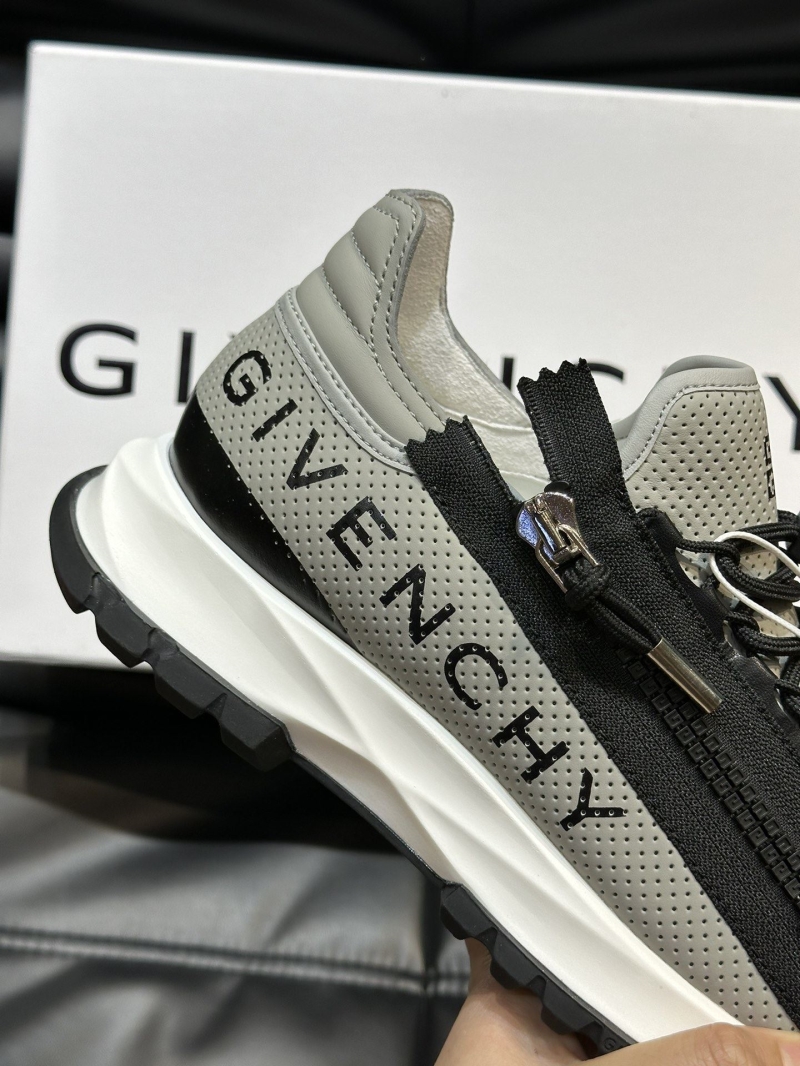 Givenchy Sneakers